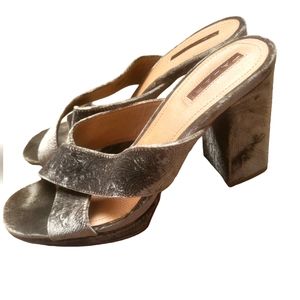 Womens Tahari floral block heels Posey style size 10M